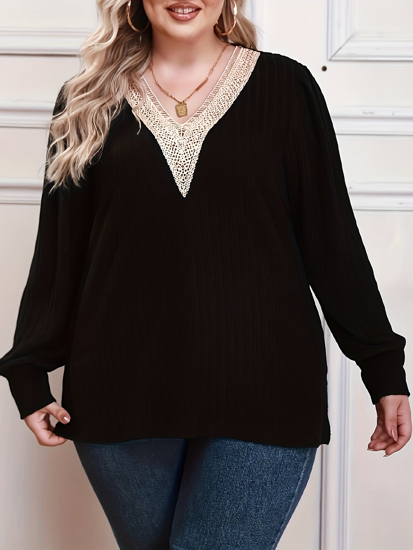  Colorblock Lace Long Sleeve V Neck Sweater