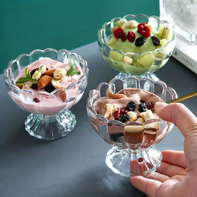Multifunctional Glass Bowl for Salads and Desserts