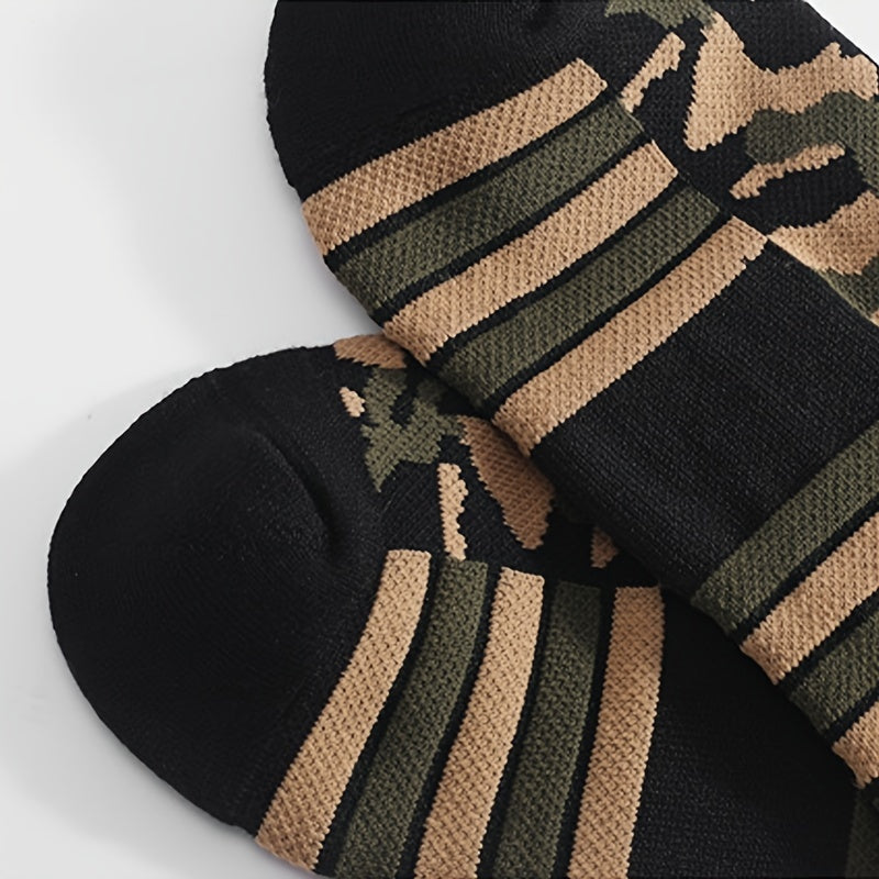 Thick Sweat-absorbing Mid-tube Socks For Outdoor Activities