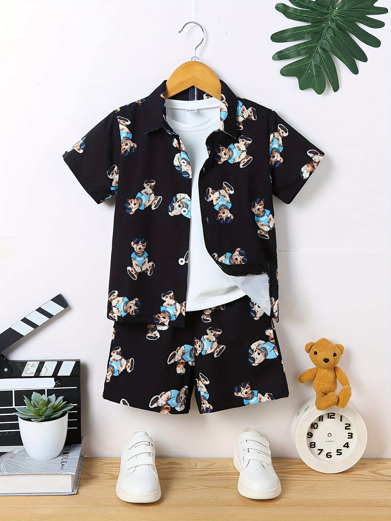 2pcs Boys Bear Print Short Sleeves Shirt & Shorts Set