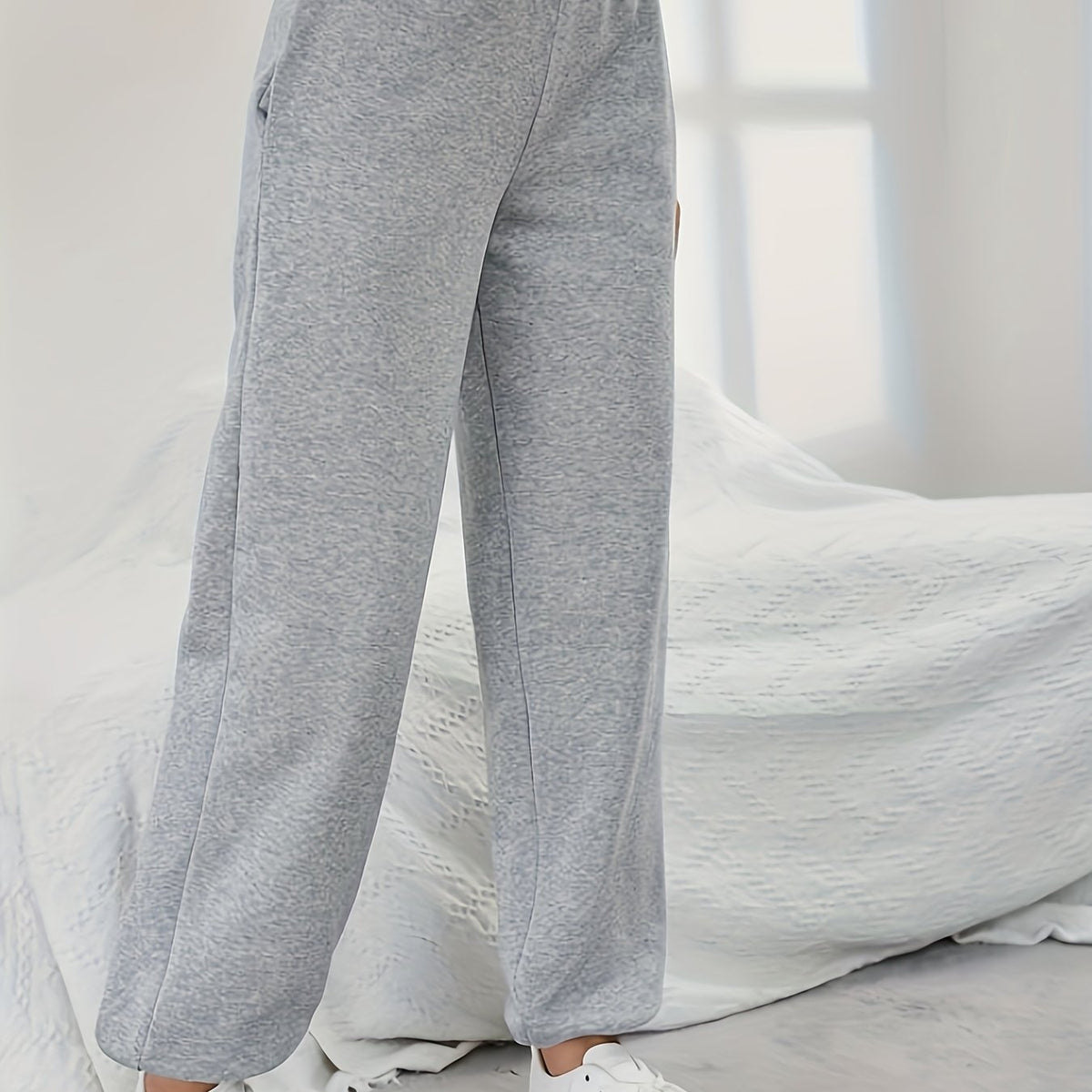  High Rise Joggers with Pockets