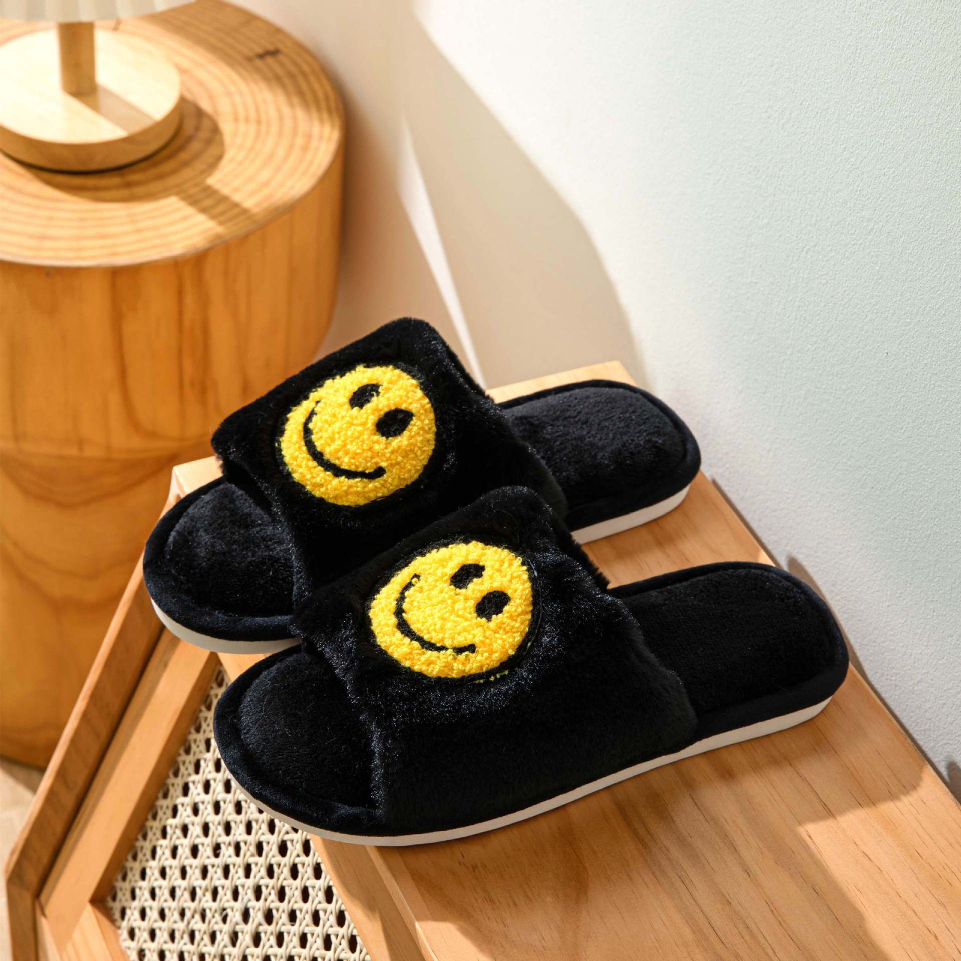 Smile Face Plush Slippers Open Toe Cozy Slip On Flat Fuzzy Shoes