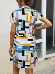 Plus Geometric Print V Neck Dress With Belt