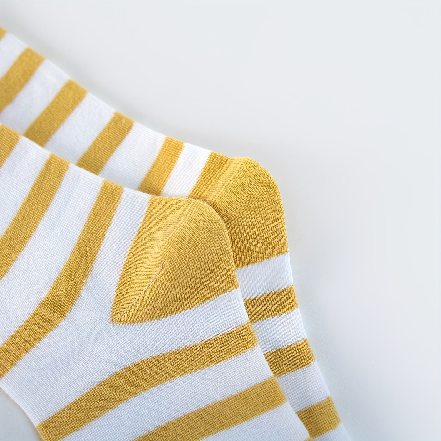 5 Pairs Flower & Striped Socks Comfy & Carrot Pattern Stockings