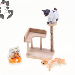 Wooden Cat Climbing Frame with Jute Scratching Reversible Cat Tree