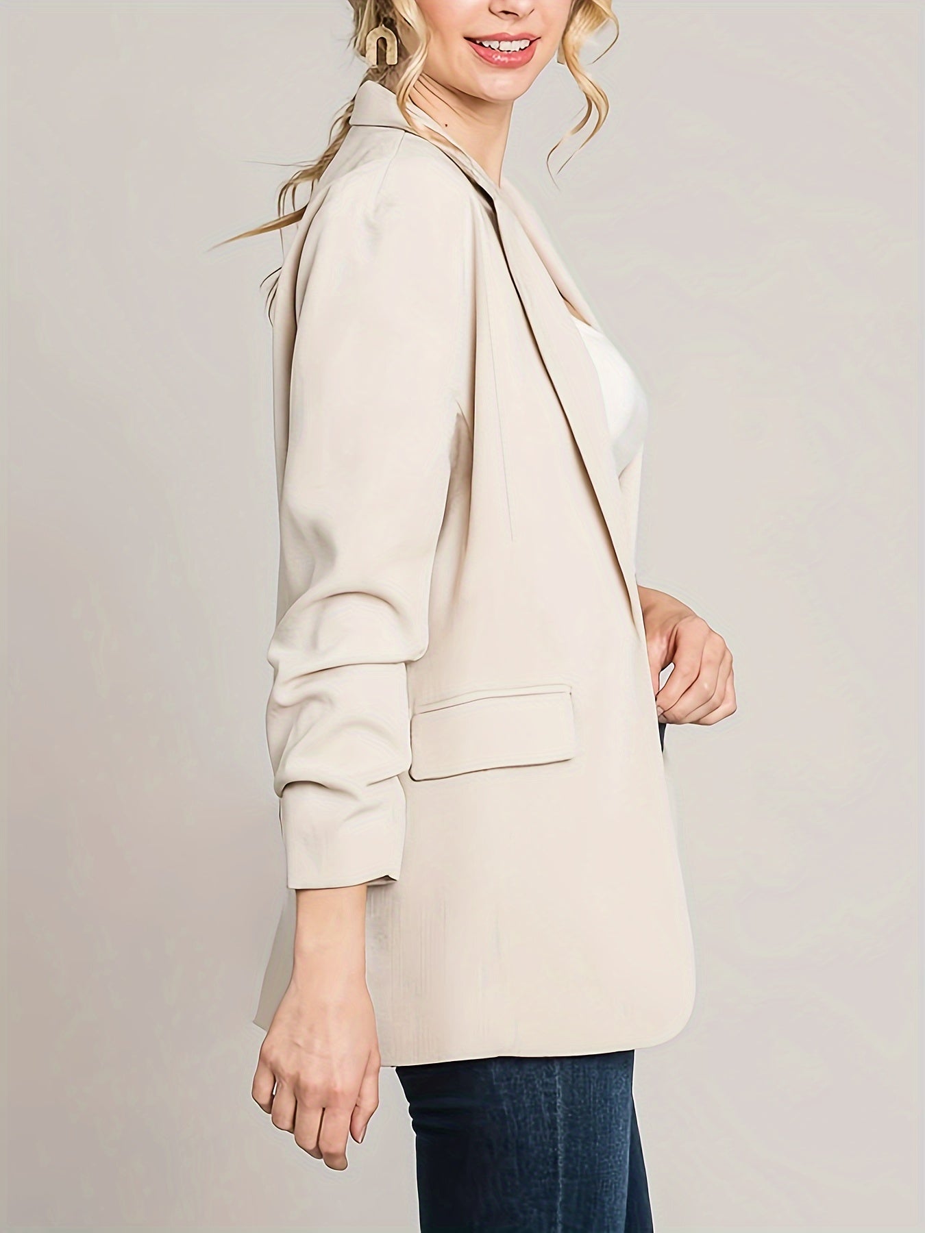  Solid Button Lapel Collar Blazer