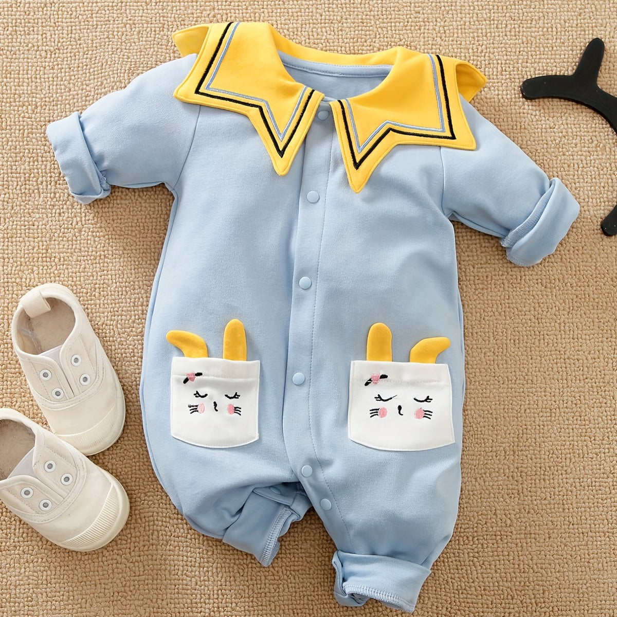 Cute Rabbit Pocket Embroidered Baby Cotton Bodysuit