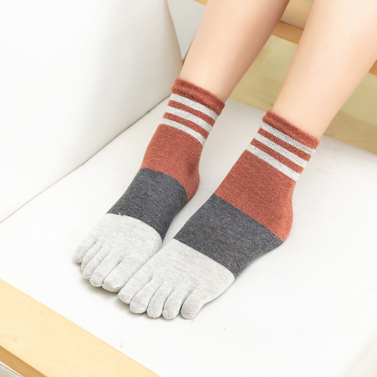 Striped Cotton Five Finger Ankle Socks