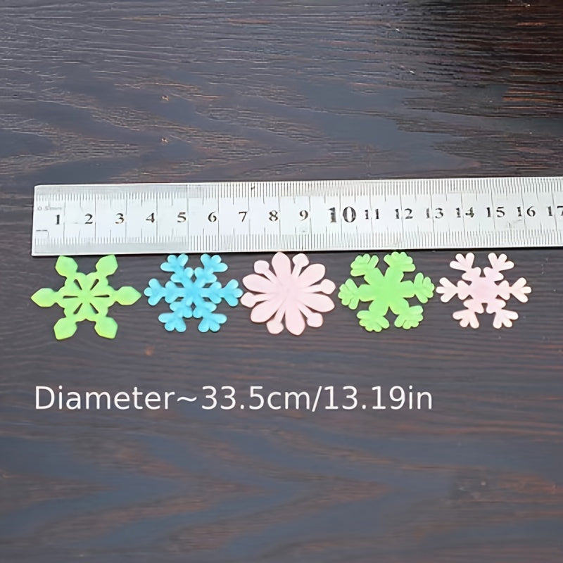 50pcs Glow in the Dark Snowflakes for Home Decor