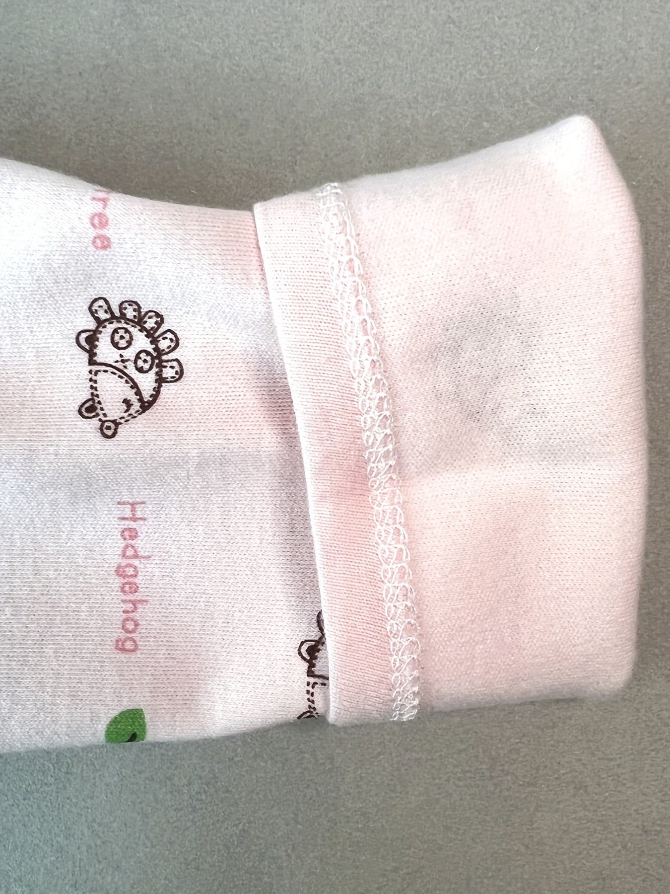 Cute Baby Girl 5pc Outfit Set Cartoon Top Pants Hat Bib