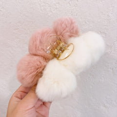 2pcs Plush Hair Claw Styling Clips Hair Accessories