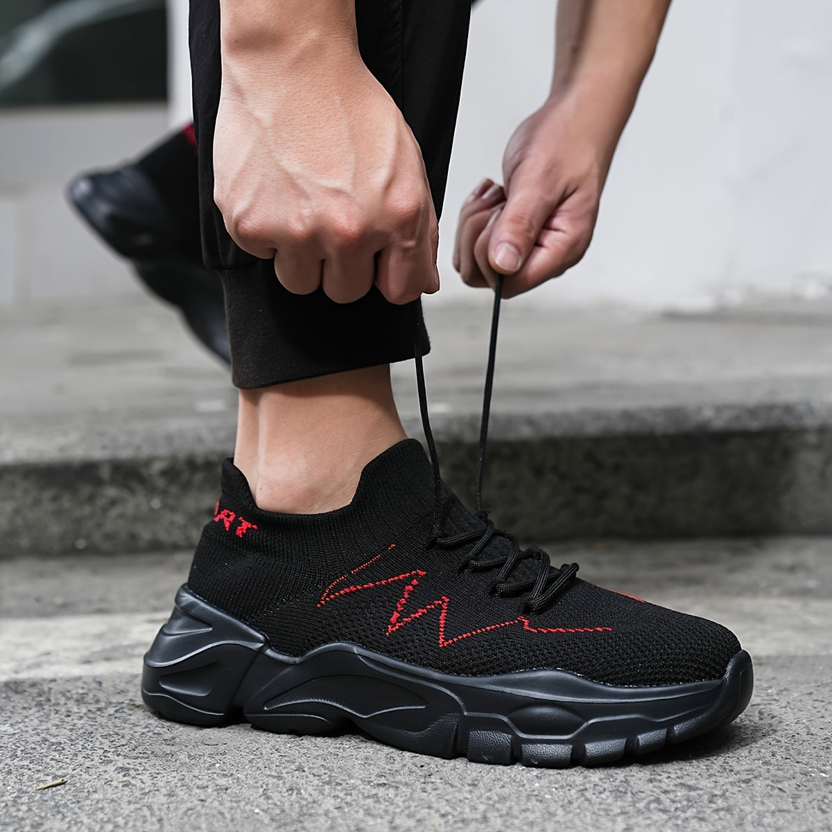 Men's Woven Knit Breathable Running Shoes Soft Sole Sneakers