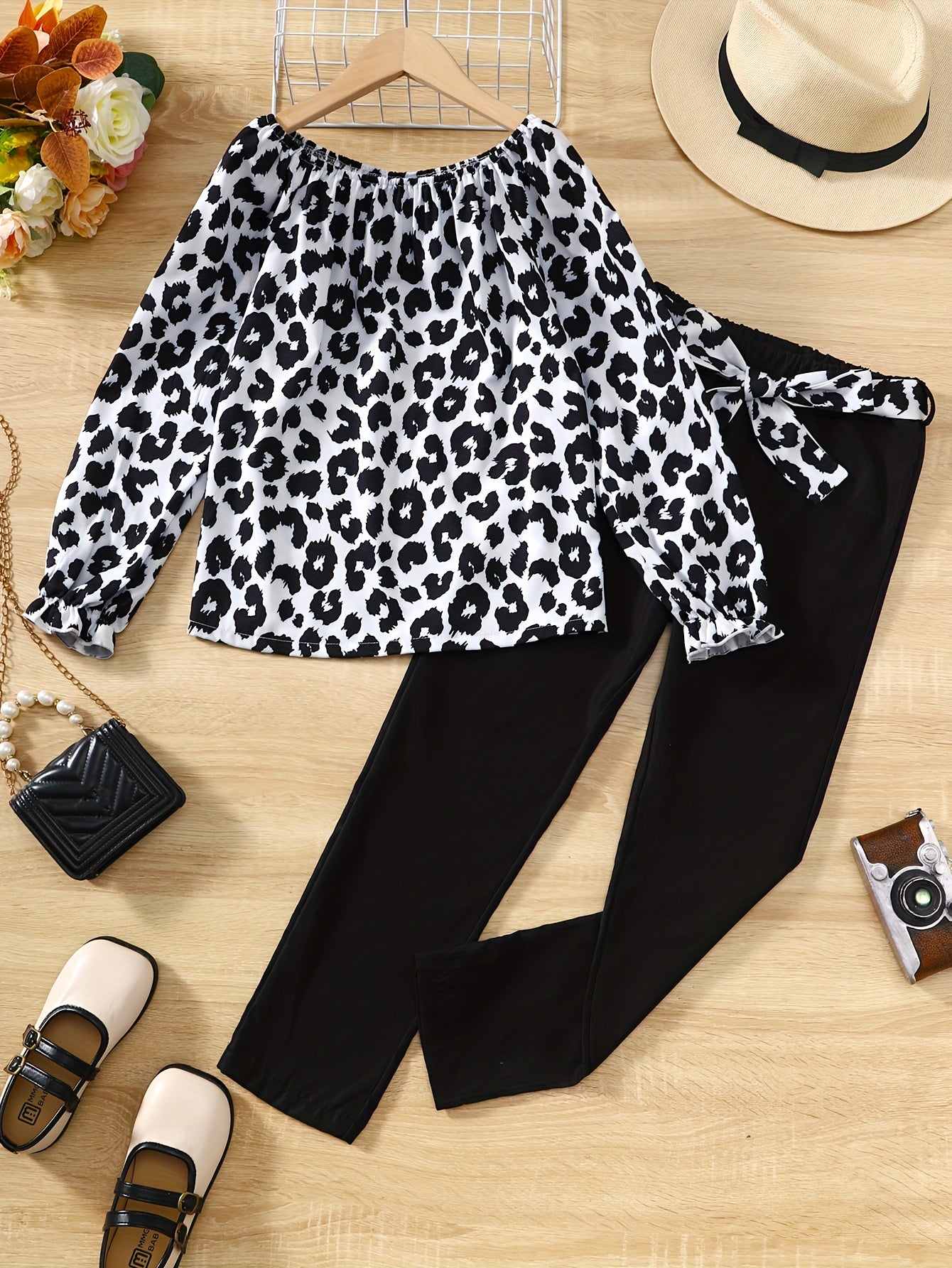 Girl's Leopard Print 2pcs Set Trumpet Sleeve Top & Pants Spring Fall