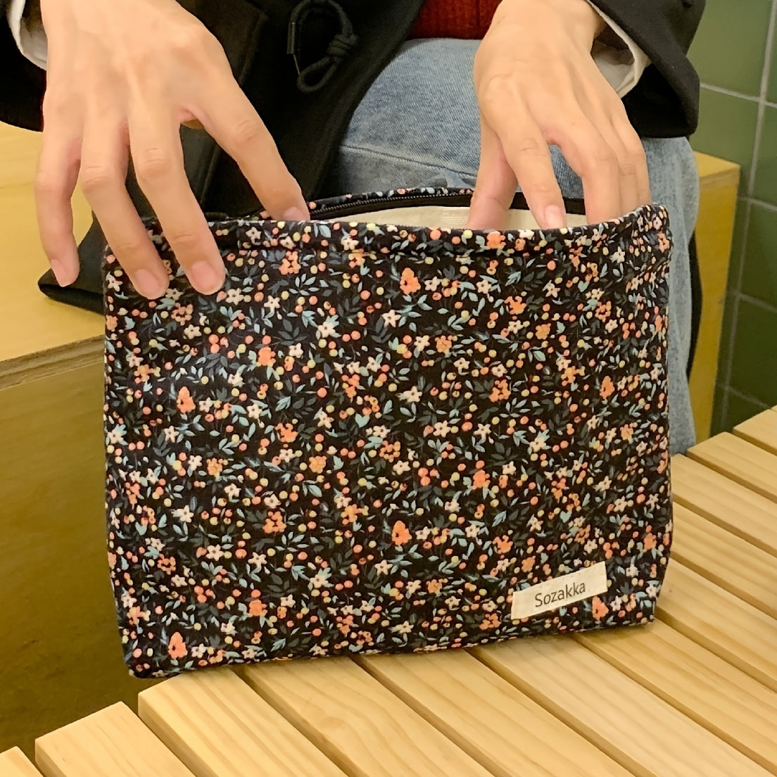 Floral Makeup Bag Large Capacity Travel Toiletry Bag Waterproof