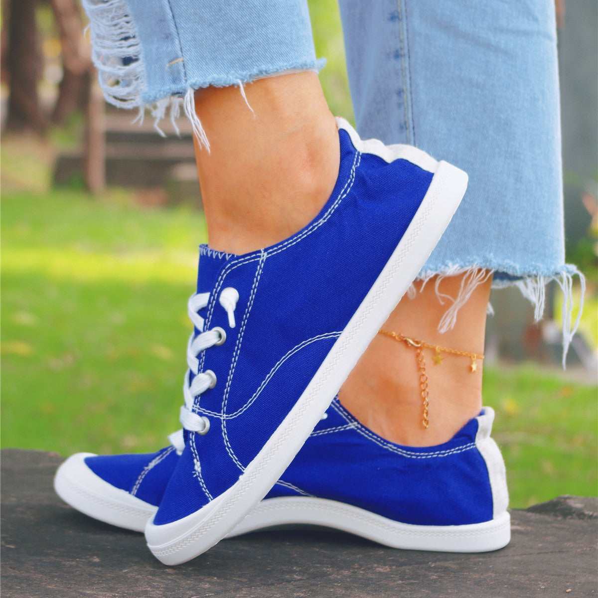 Women's Flat Canvas Shoes Lightweight Lace-up Casual Low Top Walking Shoes