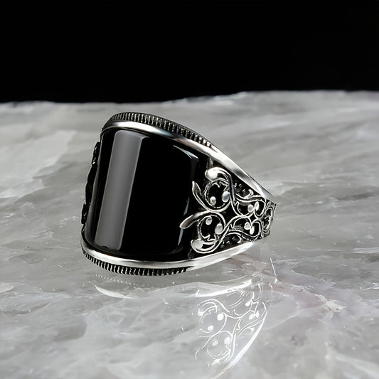 Vintage Men's Totem Ring with Oil Drop Carving