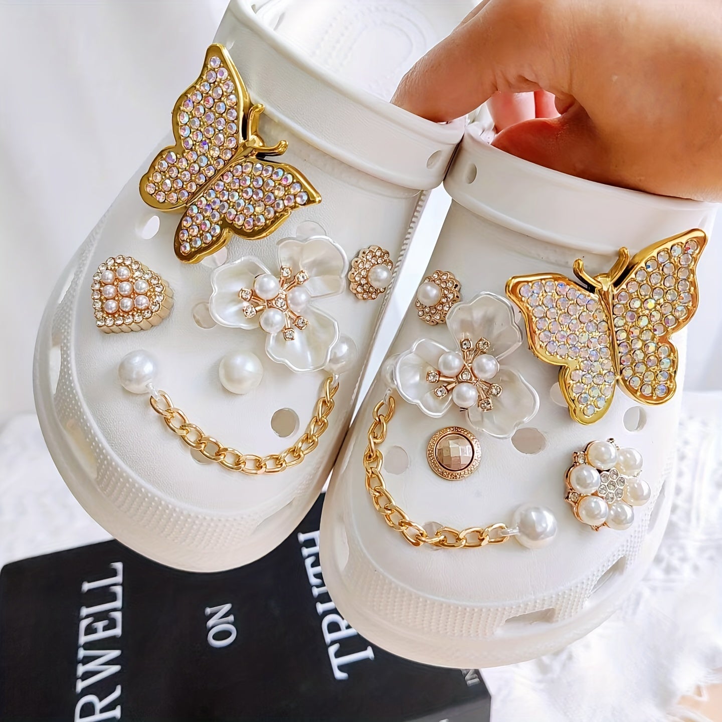 12pcs Golden Shoe Decorative Accessories Set with Rhinestone Diamond Pearl Chain