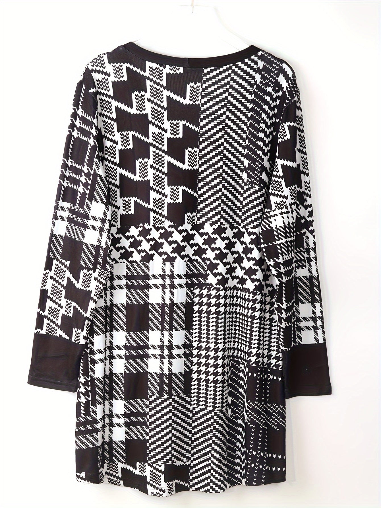  Geometric Print Cardigan Long Sleeve Button Up