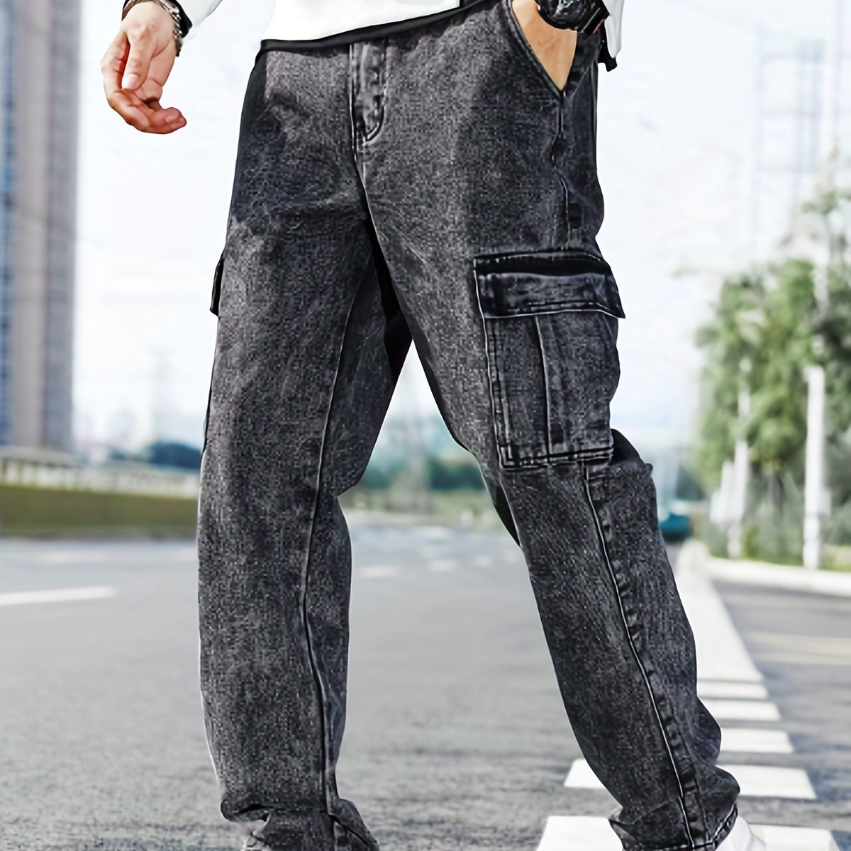 Men's Loose Fit Flap Pocket Jeans - Street Style Cargo Jeans