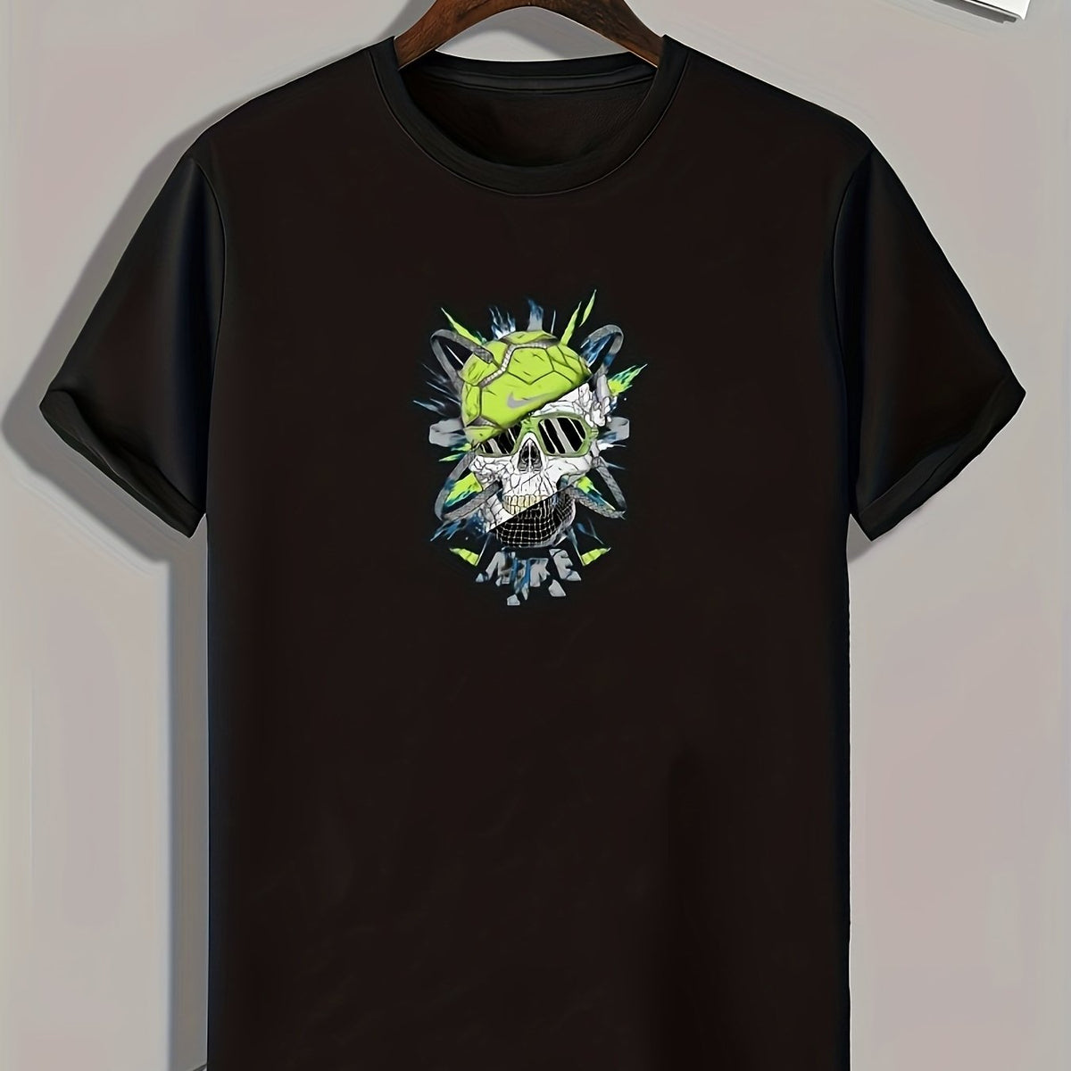 Skull Print Men's Graphic T-shirt for Summer