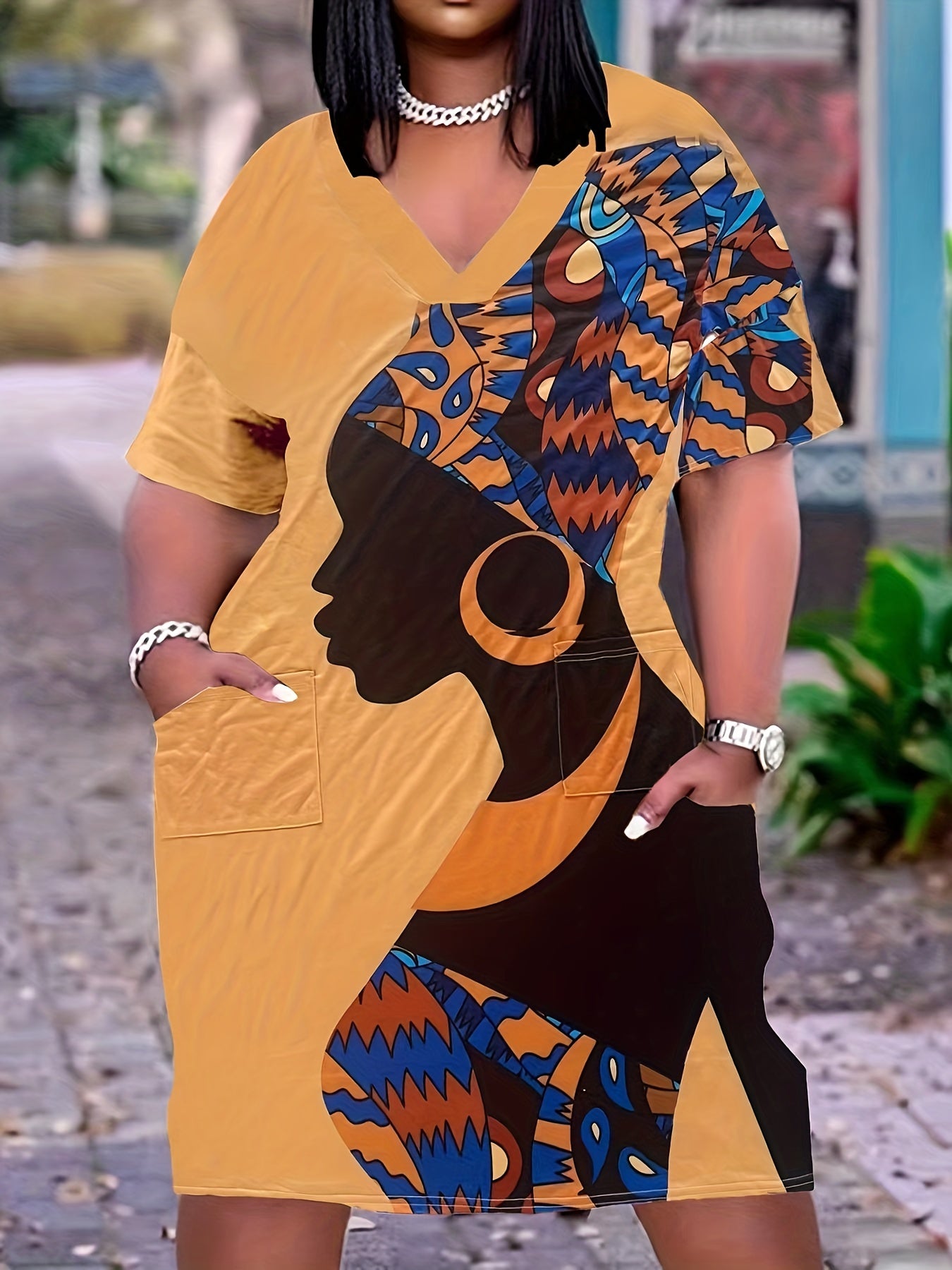  Figure Print Ruched V Neck Dress With Pockets