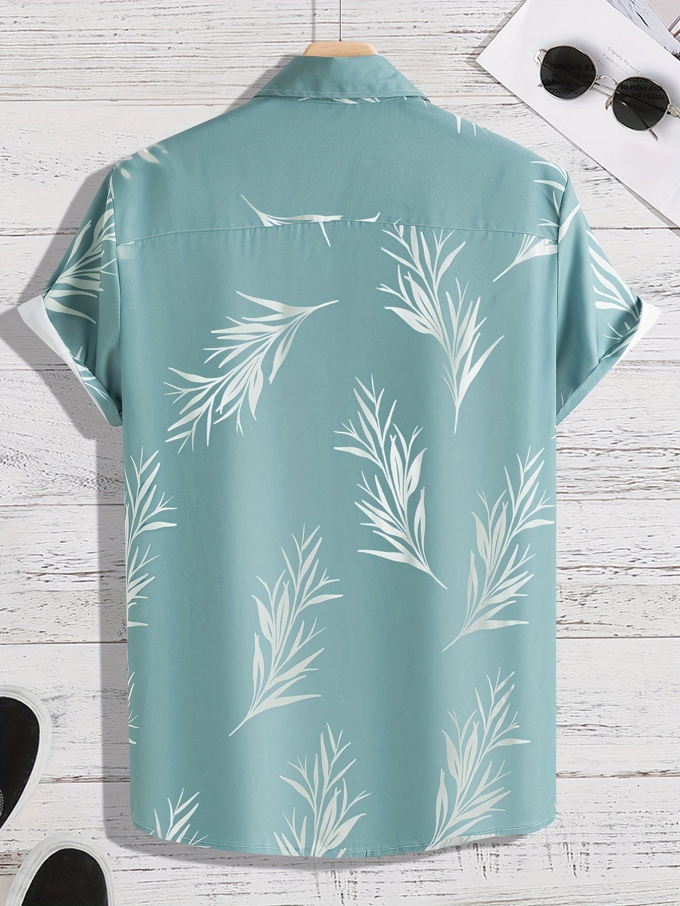 Men's Leaf Pattern Button Up Shirt