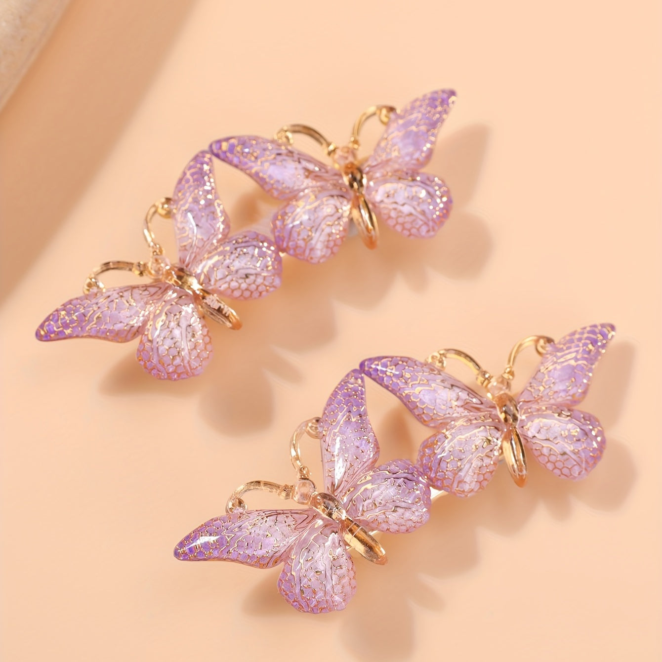 2pcs Y2K Gradient Butterfly Hair Clips, Acrylic Hair Accessories for Women