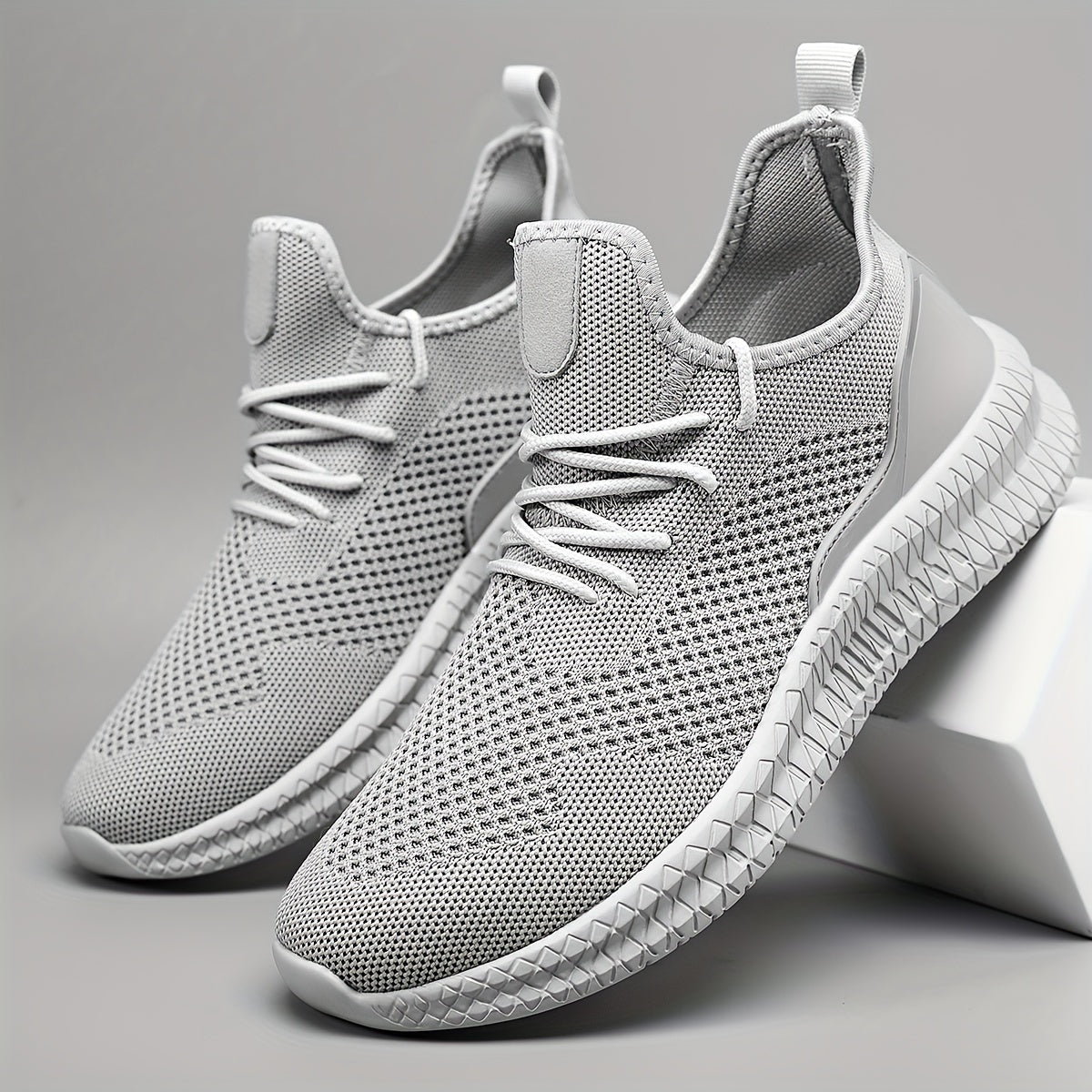 Men's Breathable Lightweight Running Shoes for Jogging Tennis Gym