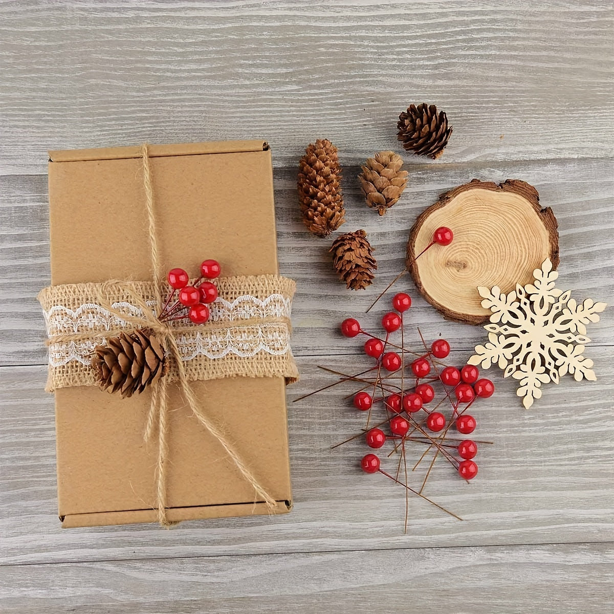 100pcs Christmas Decor Artificial Holly Berry Wire Bundle Garland Wreath