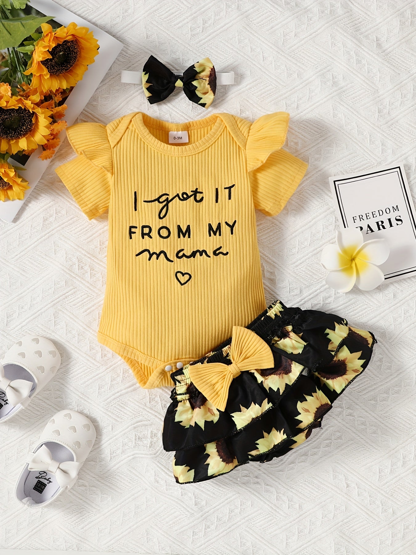 Cute 3-Piece Baby Girl Outfit: 'Mama's Girl' Onesie, Floral Shorts