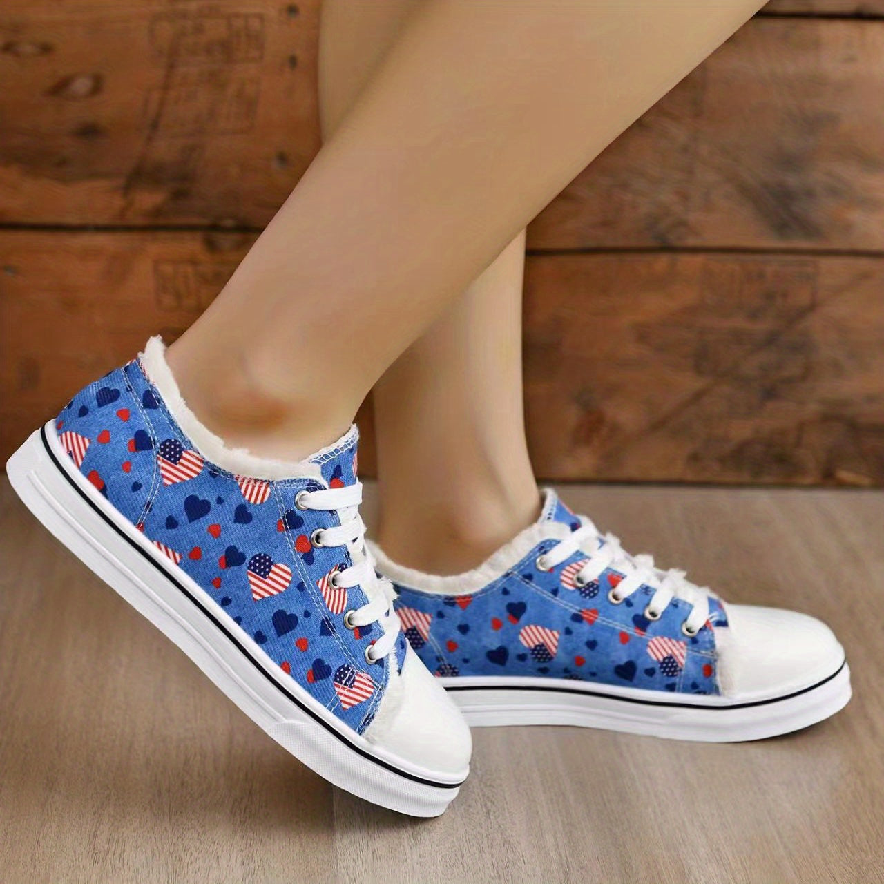 Colorful Heart Print Lace-Up Canvas Shoes