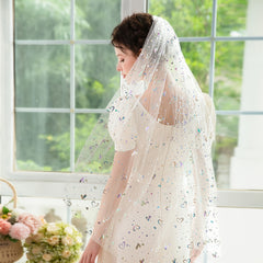 Short Bridal Veil with Floral Print and Comb