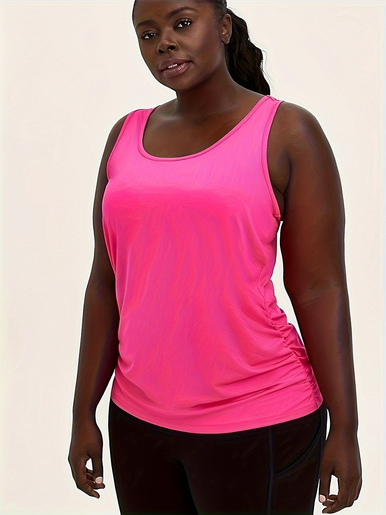  Solid Round Neck Ruched Tank Top