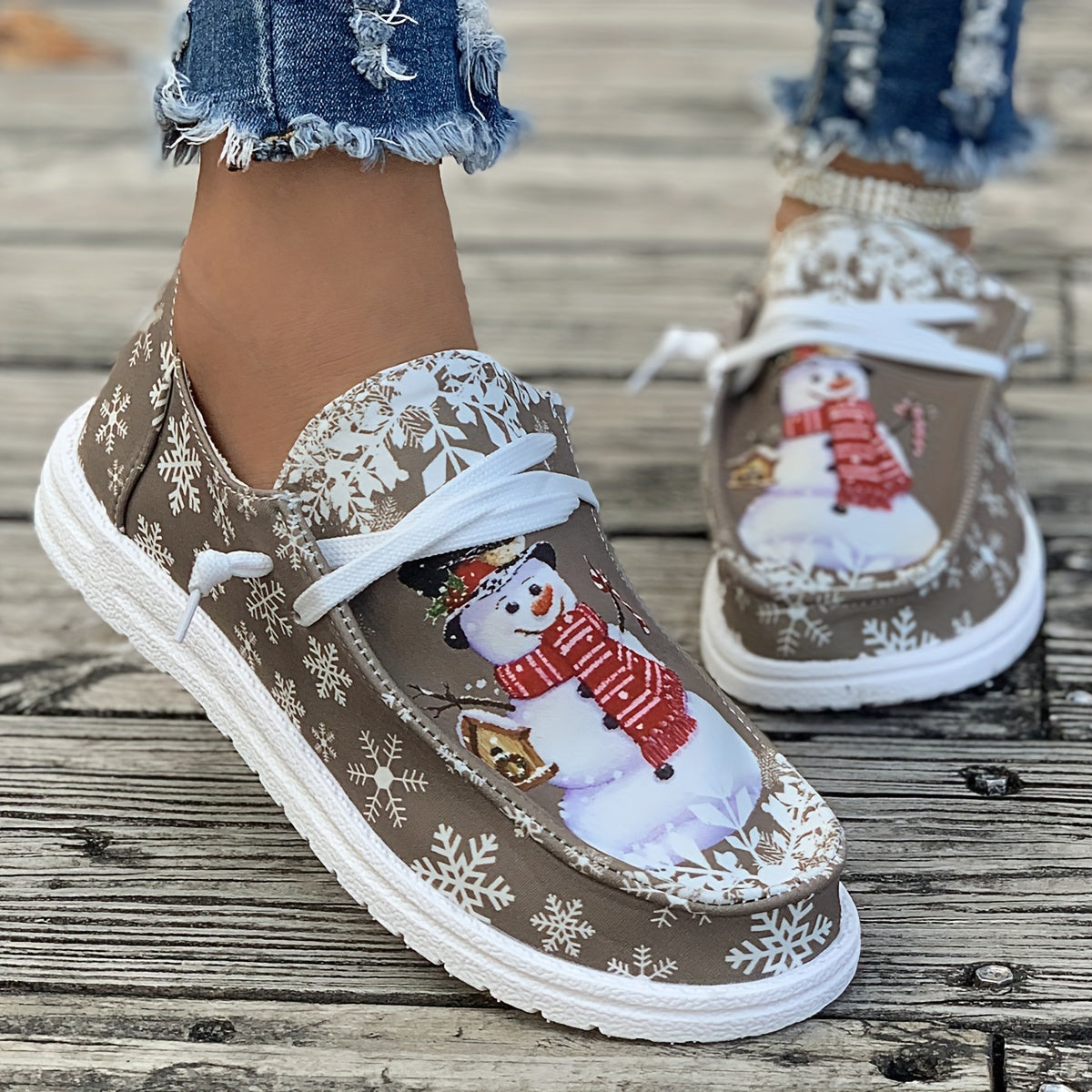 Women's Christmas Skate Shoes with Snowmen and Snowflakes