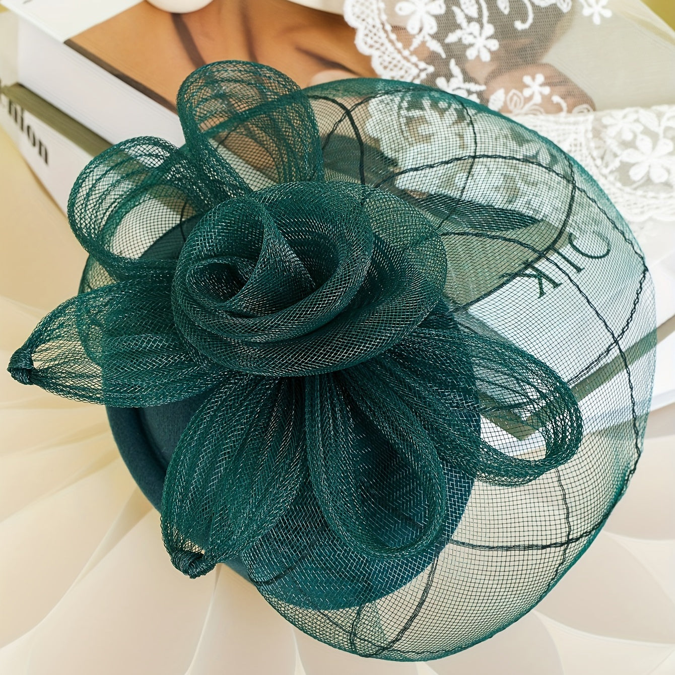 Women Flower Mesh Veil Clip Church Hat Derbyhat Duck Billed Clip