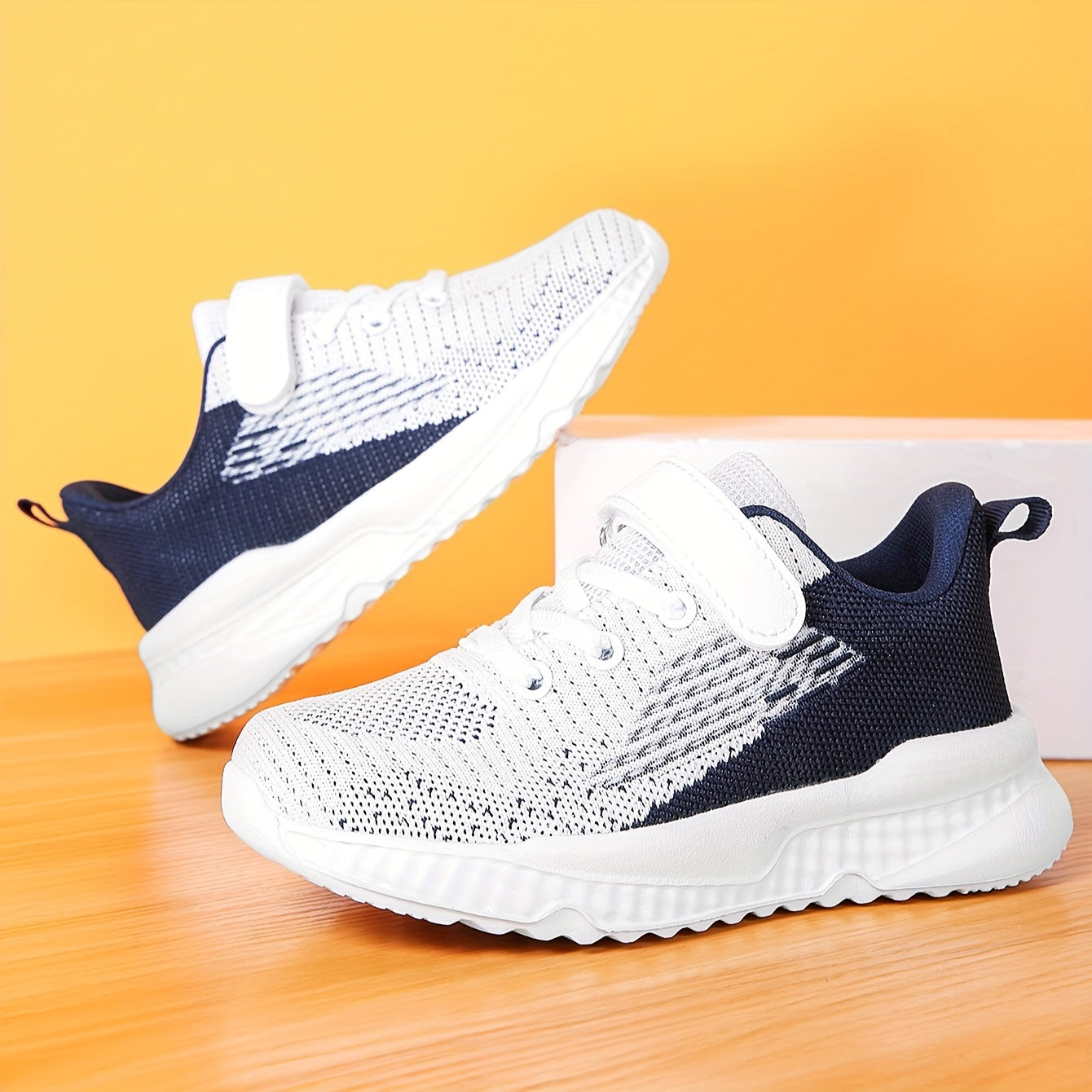 Boys Breathable Woven Shoes Lightweight Non Slip Running Shoes