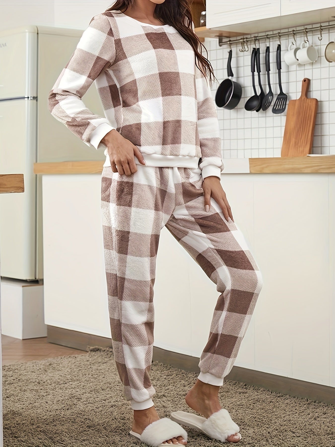 Flannel Plaid Pajama Set Long Sleeve Top & Pants Women's Sleepwear