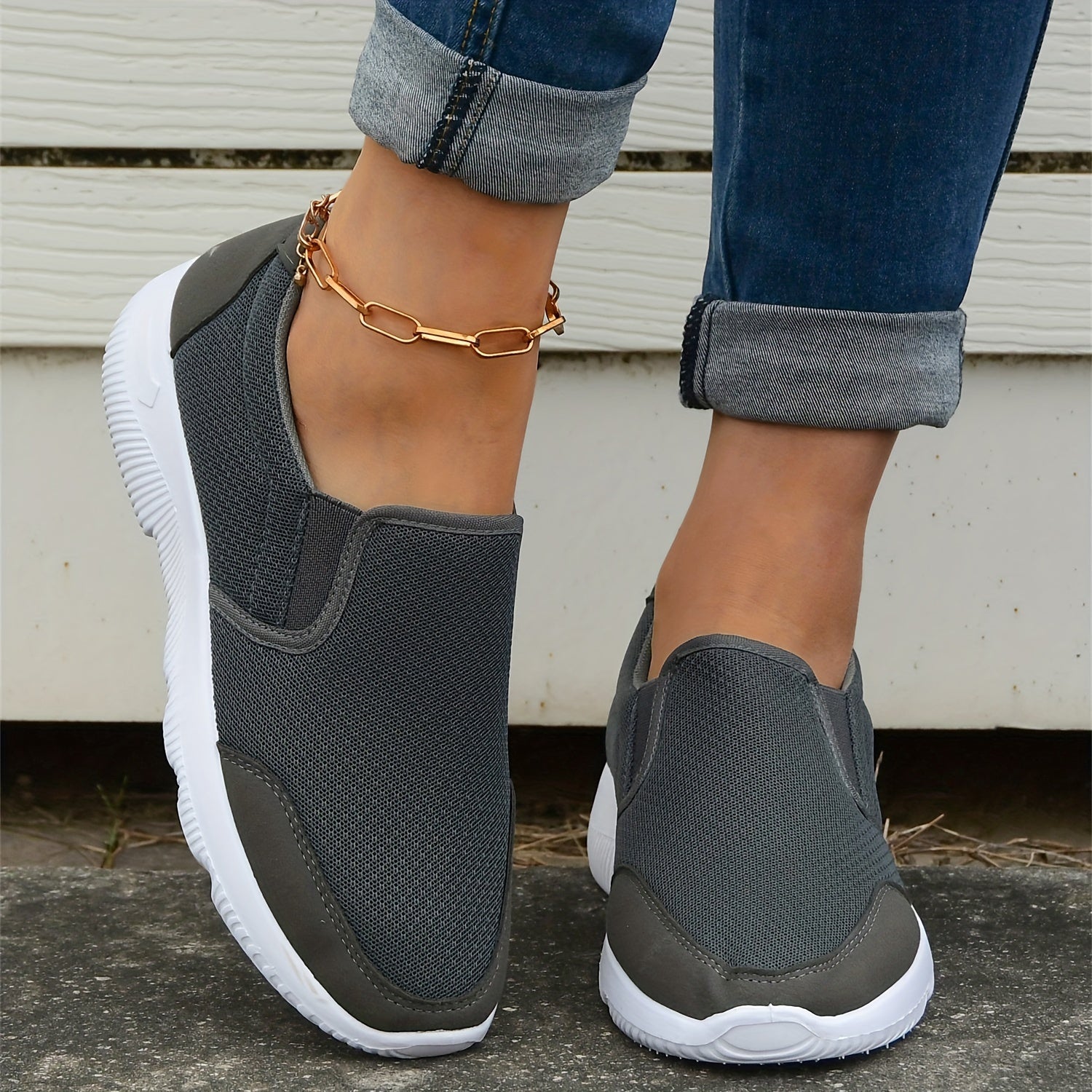 Women's Breathable Mesh Slip On Sports Shoes