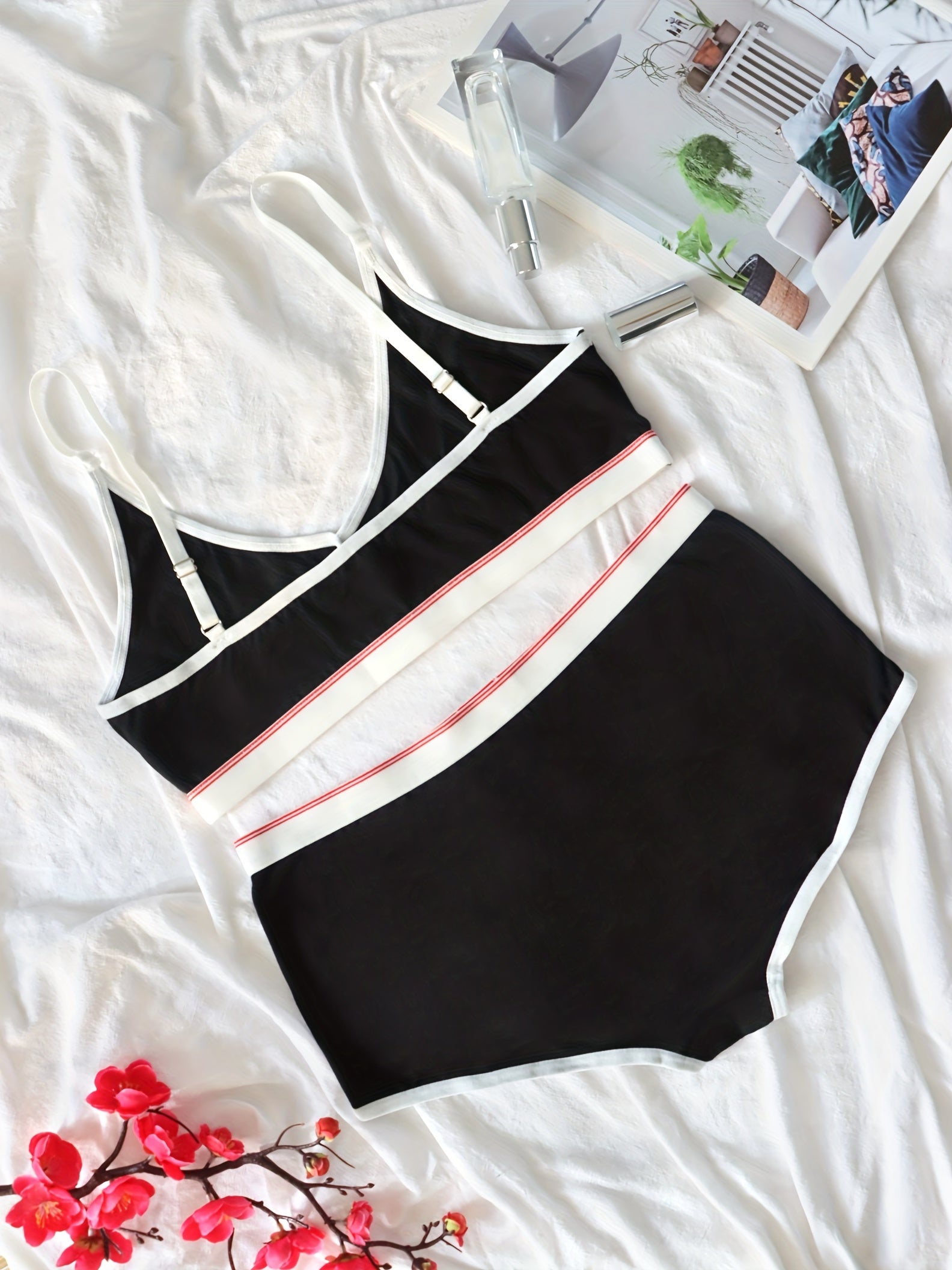 Colorblock Trim Bra & Panties Set
