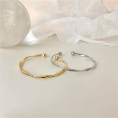 Golden Silver Wave Pattern Bracelet Twisted Cuff Bangle for Girls