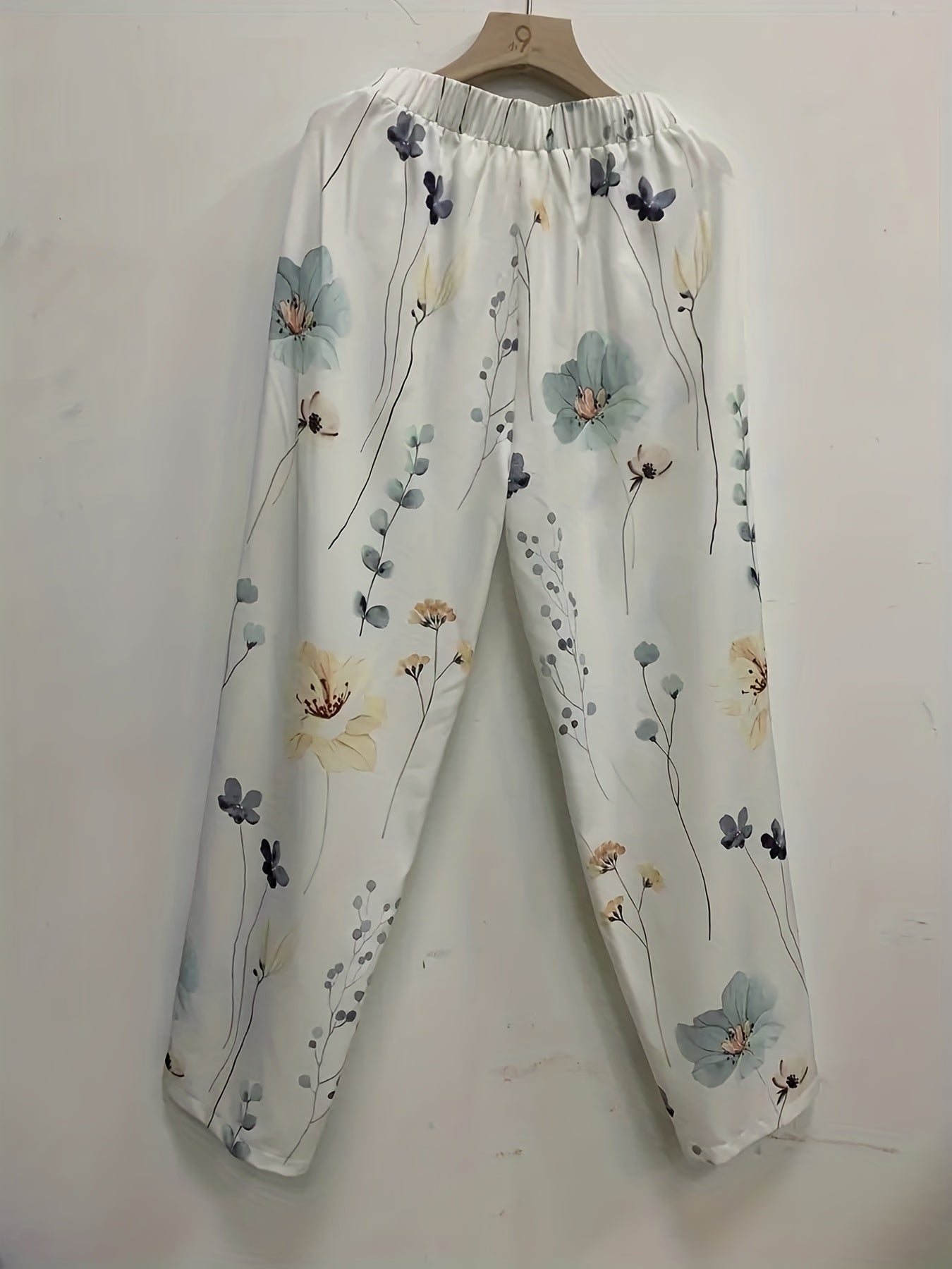 Floral Print Straight Leg Plus Size Casual Pants With Pockets