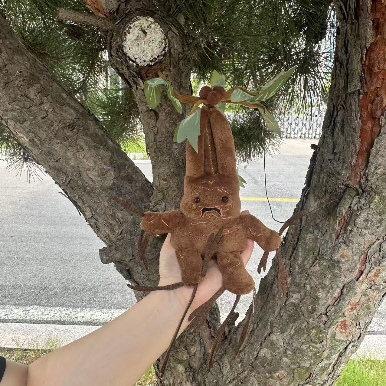 Cartoon Mandrake Plush Toy for Christmas Gift