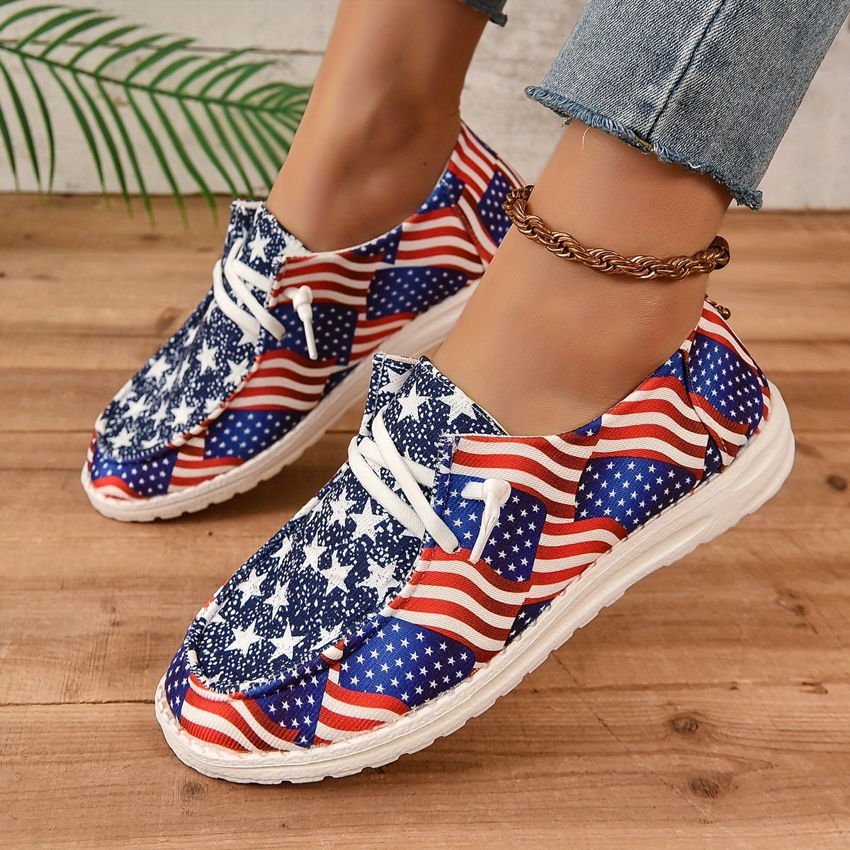 Women's Flag Print Canvas Shoes Lace Up Outdoor Sneakers Lightweight