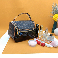 Classic Letter Pattern Makeup Bag Zipper Cosmetic Toiletry Wash Bag