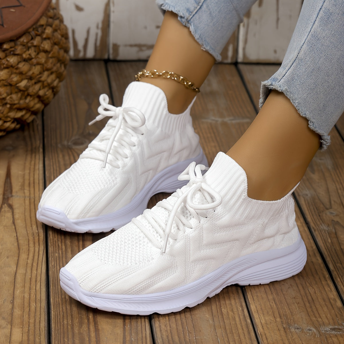 Women's Lightweight Wave Pattern Sneakers Mesh Breathable Sports Shoes
