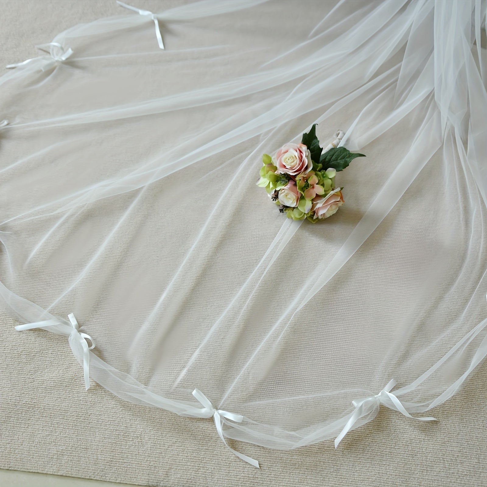 Versatile Bridal Veil with Bow for Wedding Banquets