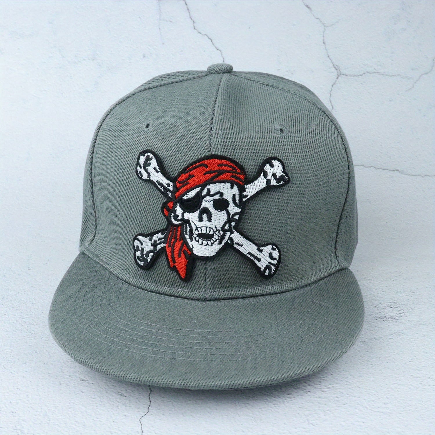 Skull Embroidery Hip Hop Cap Pirate Skull Adjustable Snapback Hat