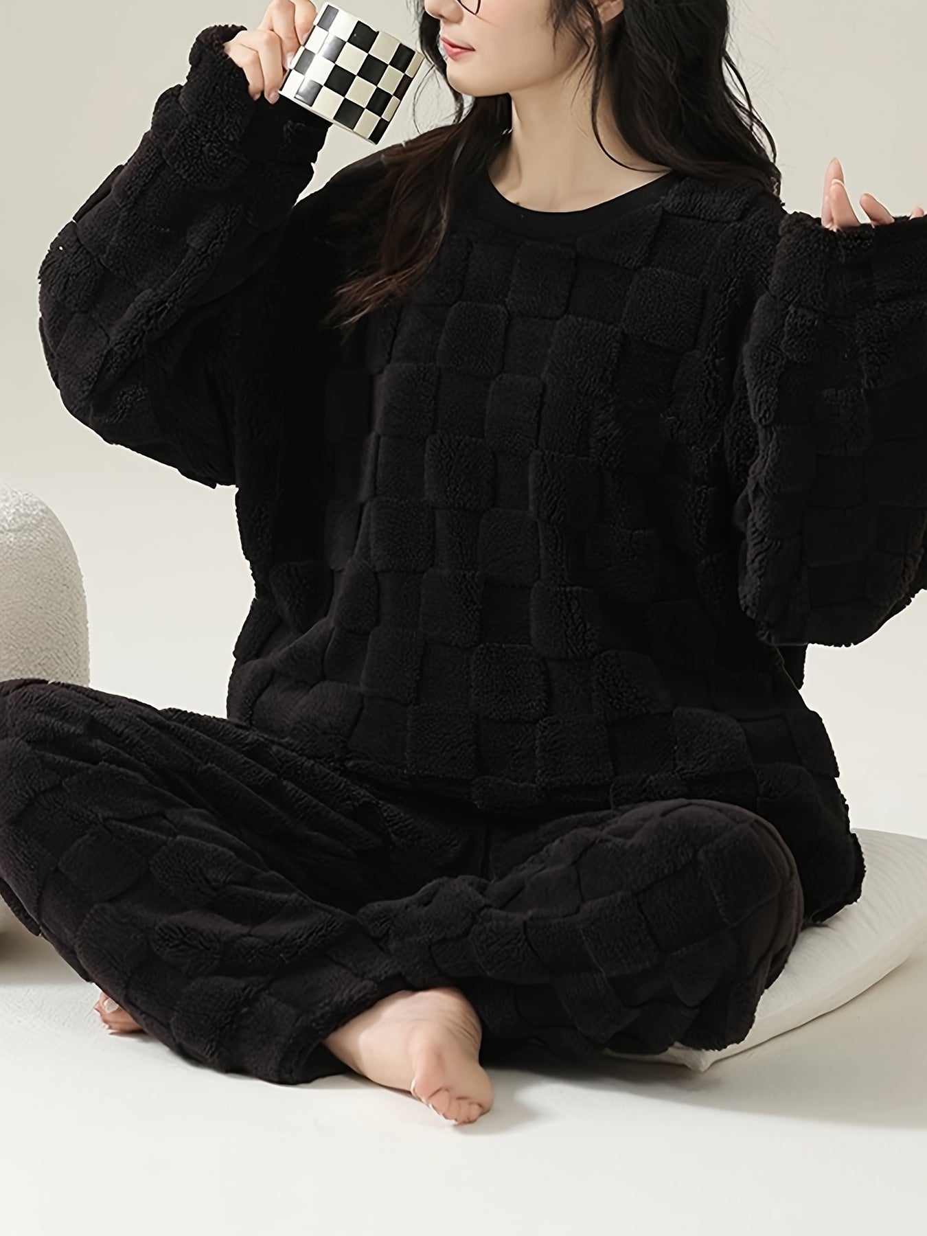 Solid Fuzzy Lounge Set Crew Neck Top & Pants Women's Loungewear