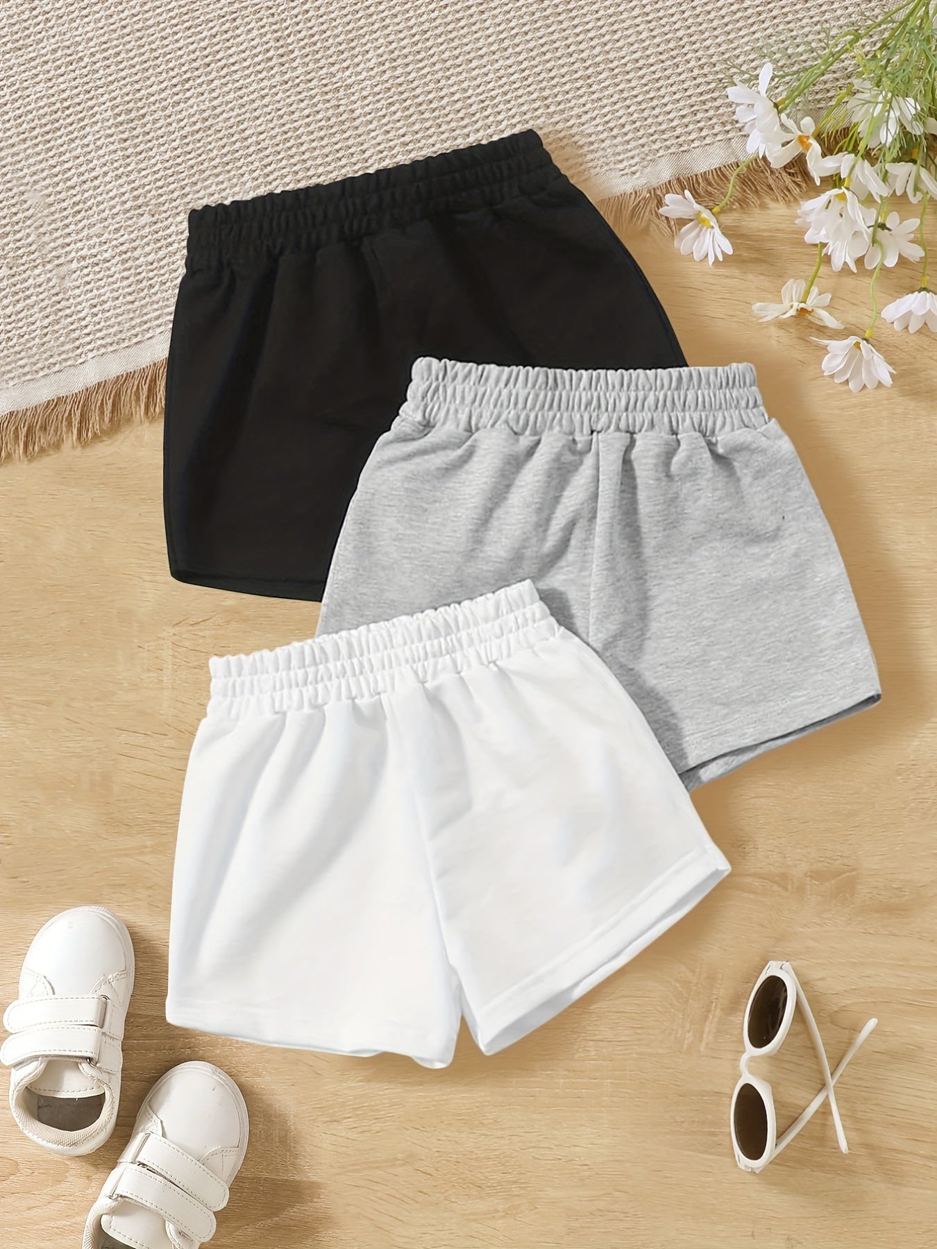Girls Solid Elastic Waist Sports Track Shorts