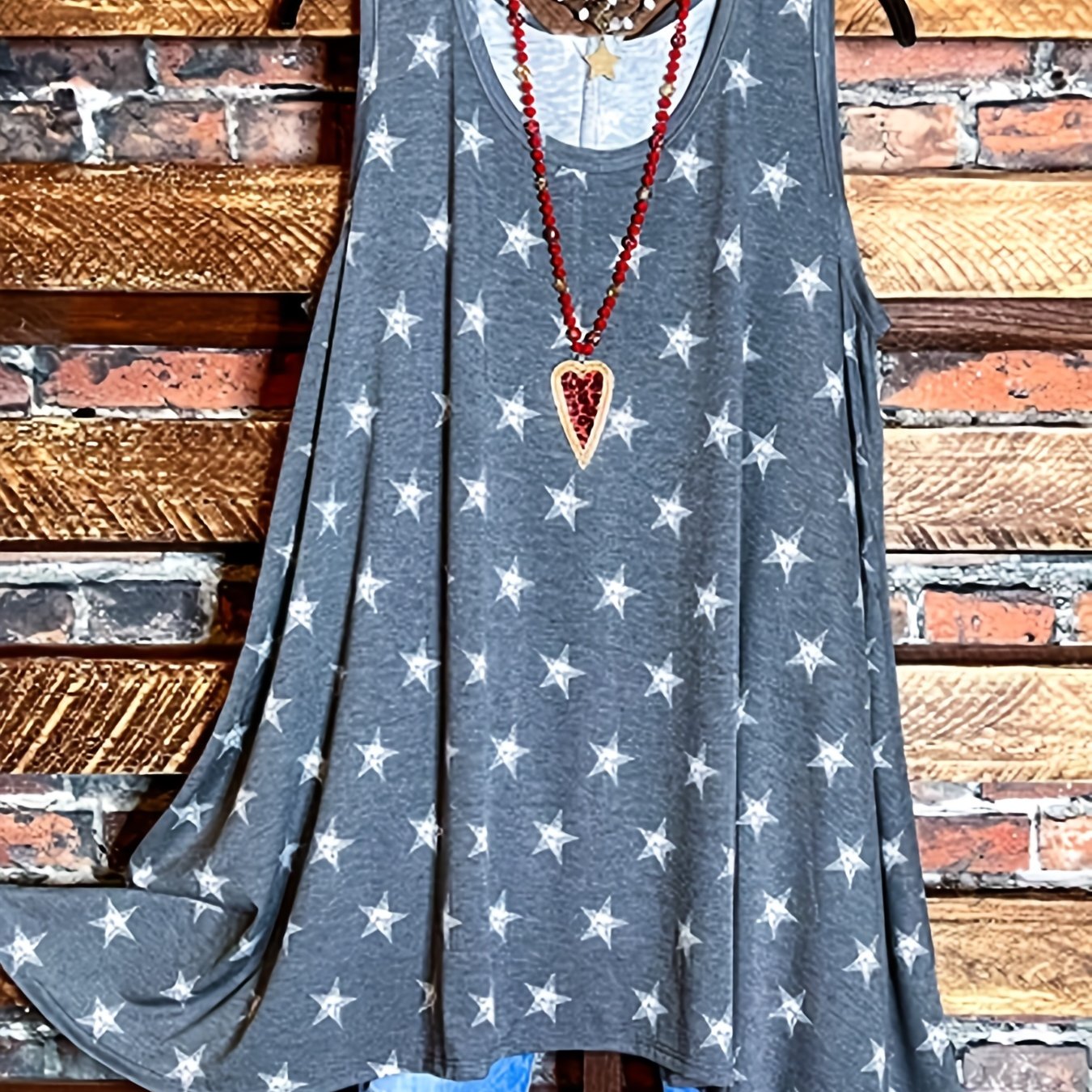  Star Print Round Neck Tank Top